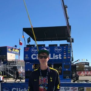 Meet your Posher, Evan